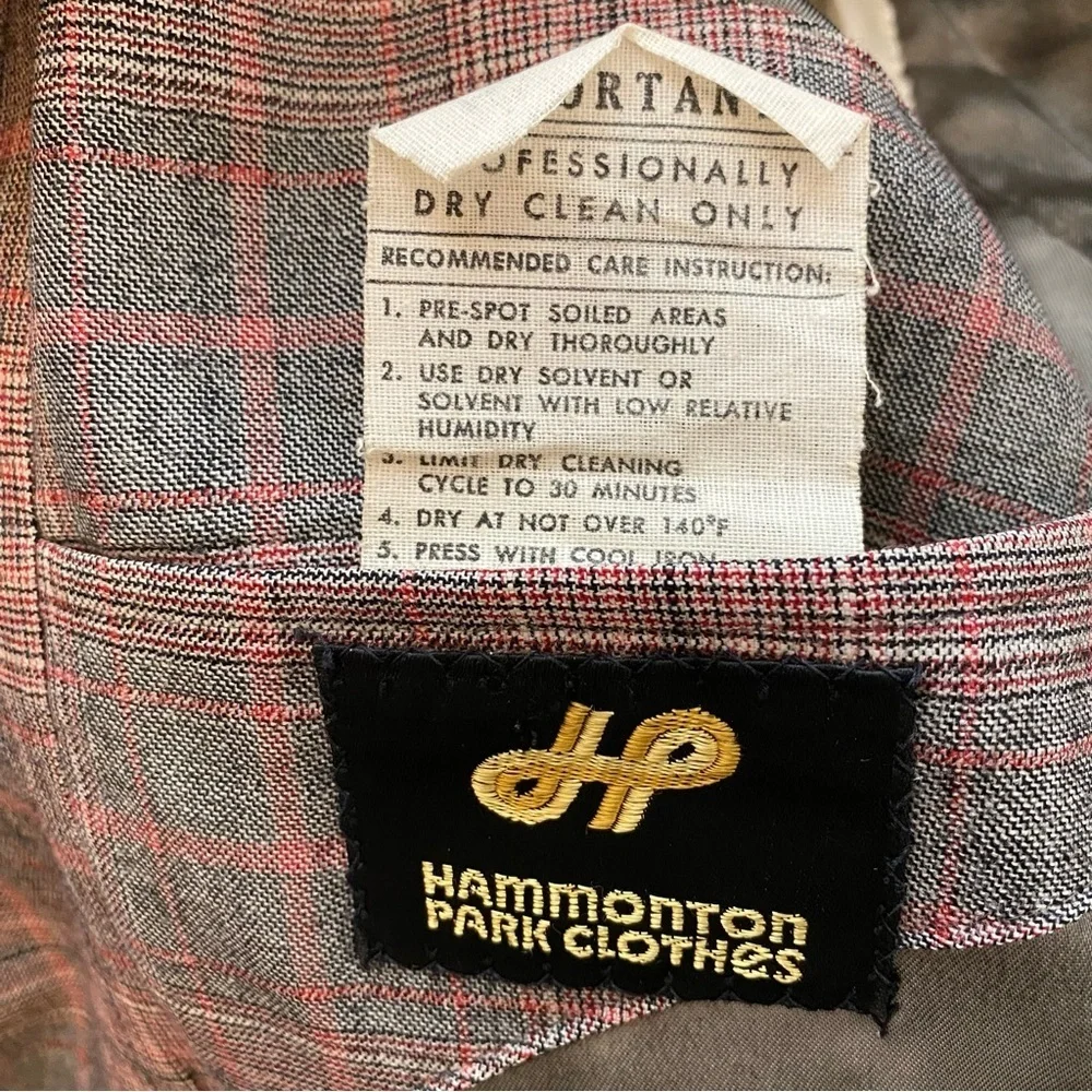 Vintage reposhing this